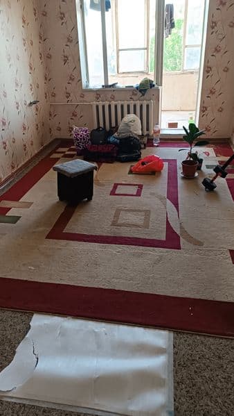 Yunusobod 8 kvartalda talaba oʻgʻil bolalarga joy bor. Irrig