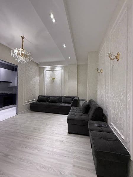 Сдаётся в Новостройке обсолютно новая квартира в Мирзо-Улугб