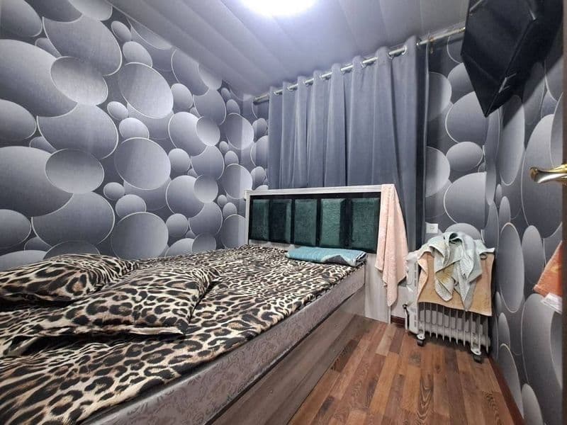 Чилонзор метро Гафур Гулом парк ёнида квартира бор безмаклер