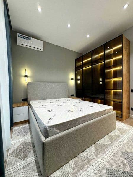 Сдаётся Шикарная Квартира Центр Города<br />
<br />
Район: М