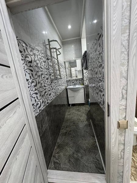 Sergili 7A  Green House <br />
2/5/9<br />
500$<br />
Makler — фото 4