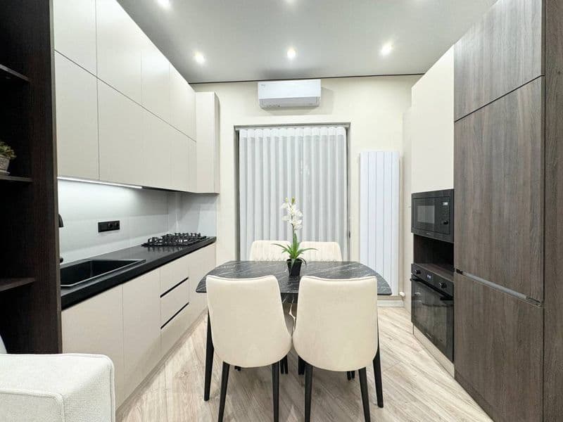 Элитный апартамент: Истанбул Сити<br />
Район: Яккасарайский