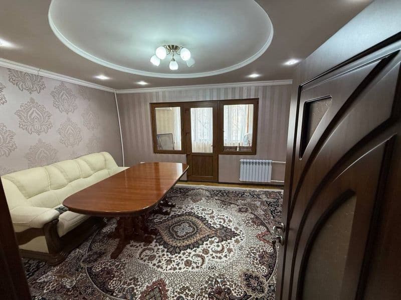 Сдаётся квартира <br />
Чиланзар Е квартал <br />
3/3/9 <br 