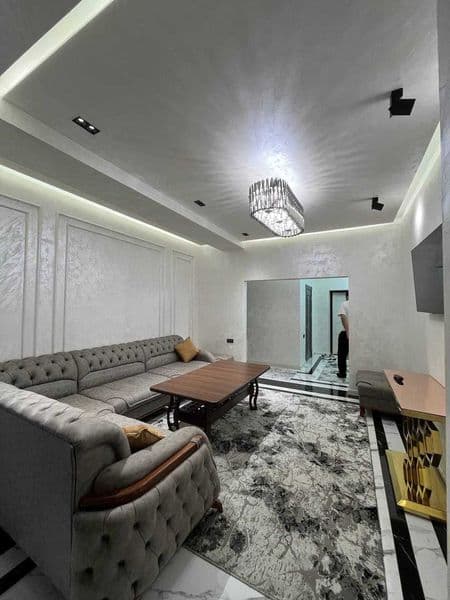 Район: Яккасарайский<br />
Ориентир: Шота руставели <br />
<