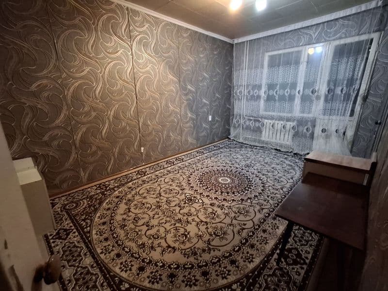 Мирзо Улугбек массив ттз 2 <br />
1 комнатная <br />
1 этаж<