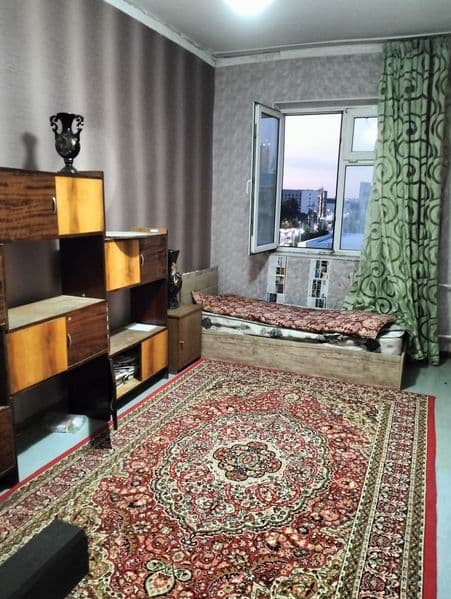 Yakkasaroy boshliq Kv 2ta qiz olamiz sheriklikka oʻqiydigan 