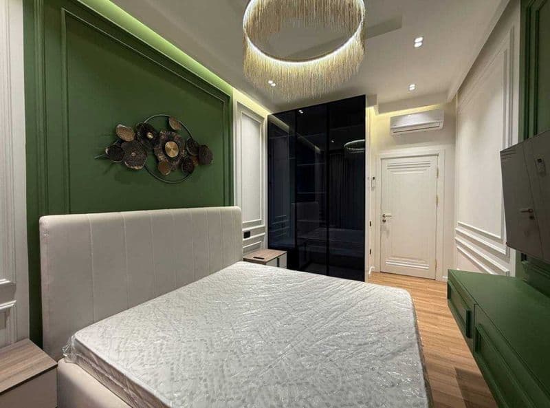 Мирабадский район <br />
ЖК SkyLine<br />
<br />
Комнат:3<br