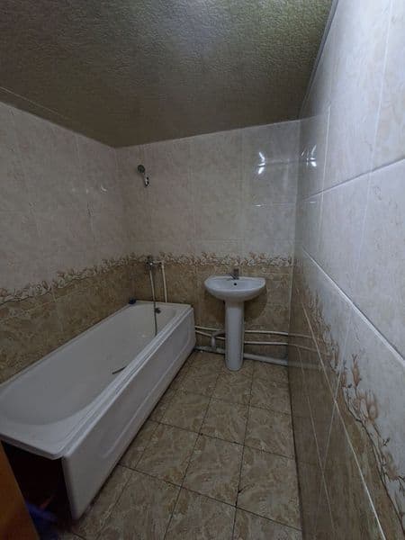 На долгий срок сдаю свою туалет ванна кухню обшая на 3 комна — фото 3