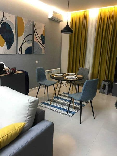 • ЖК: NRG Oybek<br />
• Комнат: 2<br />
• Этаж: 14<br />
• П — фото 2