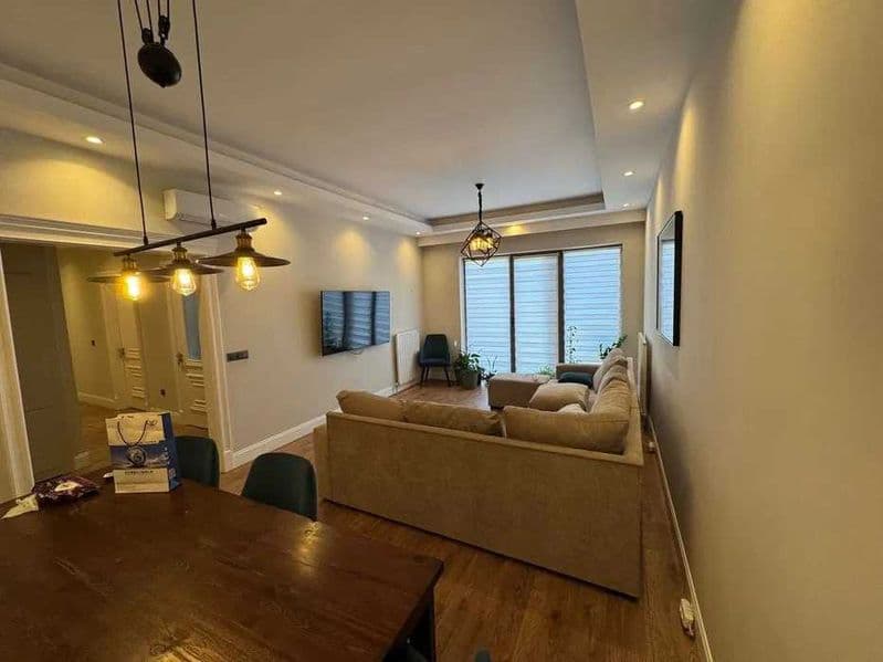 Район: Яккасарайский<br />
Адрес: Бабур<br />
<br />
• Комна — фото 3