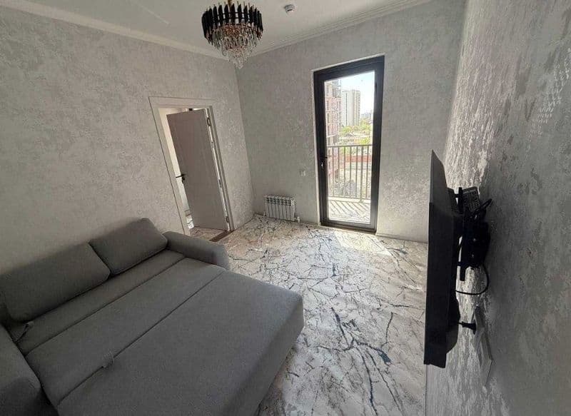 Аренда <br />
<br />
Цена 320$ Если только на долгосрочную а