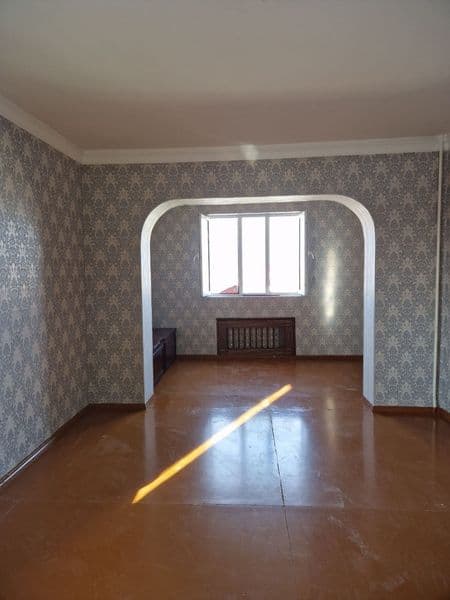 Аренда бел тепа  янги ташми 1.хонали <br />
Оилага берилади 