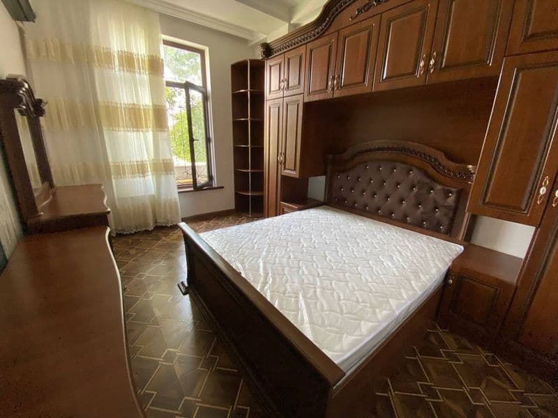 Сдаётся 2-комнатная квартира в Royal House, район Шота Руста — фото 4