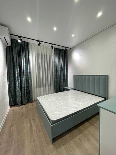 Сдается квартира для семейных<br />
<br />
• Район: Алмазар<