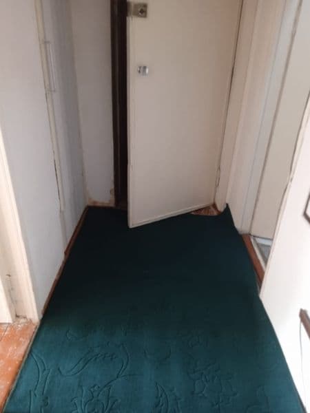 Yakkasaroy faqat qizlar va ayolarga 3 xonali lekin 2 xonasig