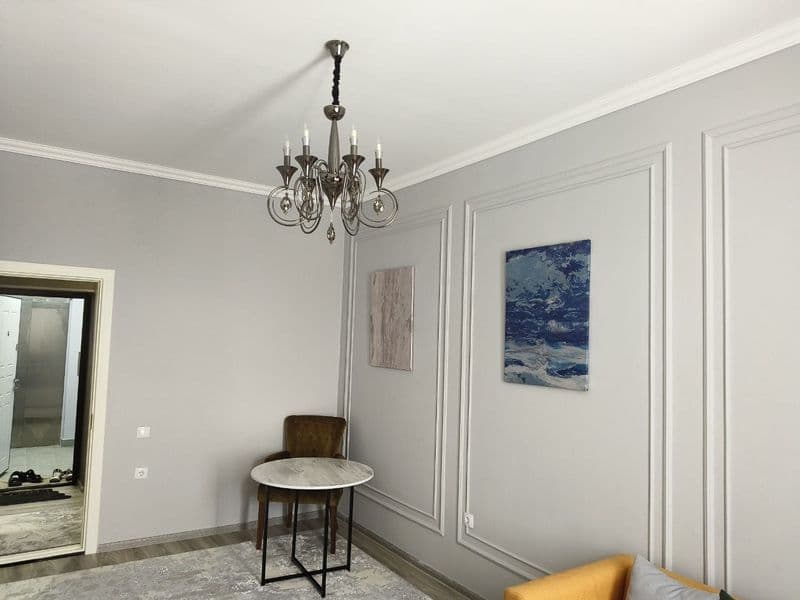 Квартира с дизайнерским ремонтом, укомплектованная, семейной — фото 2