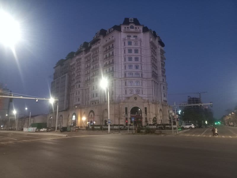 Сдаётся елитни дом квартиры 2ком. Абсолютно новая  квартира. — фото 3