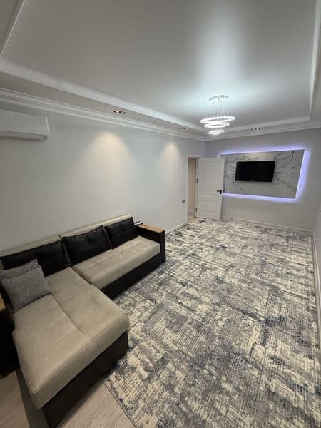 Сдаётся двухкомнатная квартира 14-й квартал звоните с 9:00 2