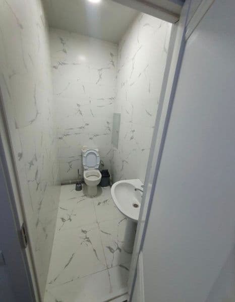 Chilonzor tumani Mirzo -Ulugʻbek metro yaqin joyda 1 xona uy — фото 3