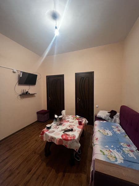 #Яшнабод тумани иззат кочасида <br />
1/8/8. 42м2. Гиштли до — фото 4