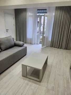 Сдаётся квартира на Цуме<br />
Ориентир - Посольство Кореи<b — фото 2