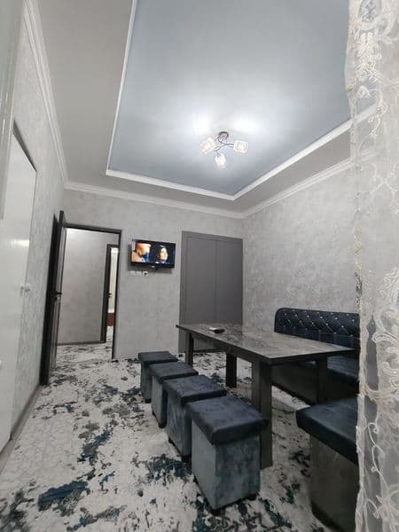 Юнусабад -4 СДАЁТСЯ отличная 2х комнатная квартира с обстано — фото 2