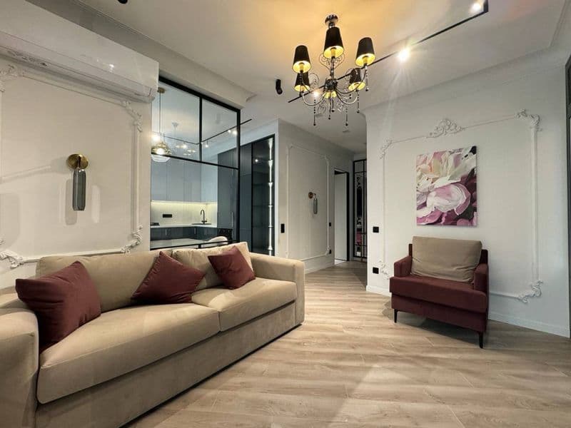 Мирабадский район <br />
Жк NRG-Ойбек<br />
2/6/12<br />
65м