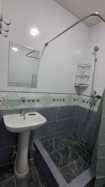 Мирзо Улугбек туманида квартира бор ижарага берилади <br />
 — фото 4