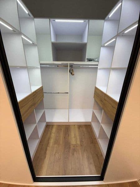 Район: Юнусабад<br />
ЖК: Yunusabad Residence<br />
Этаж: 8  — фото 3