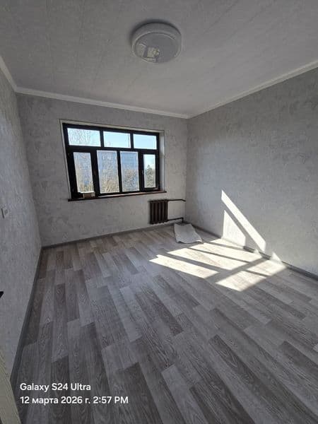 Срочно сдаётся  1 комната в бывшем общежитие с условиями на 