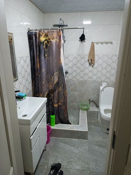 Bezmakler kvartira Chilonzor <br />
 <br />
Bitta akuratniy 