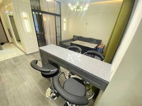 Район: Yunusabad <br />
Адрес: Oloy Bozori <br />
<br />
Ком — фото 3