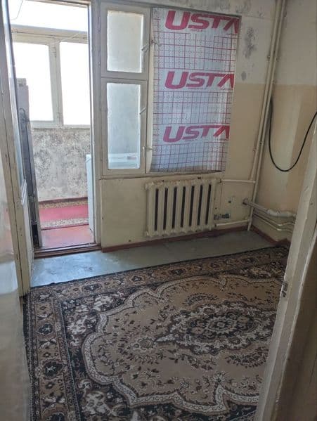 Квартира среднего состояния <br />
Балкон 1×7<br />
Передела — фото 4