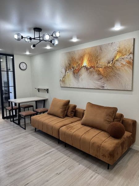 Квартира с ремонтом 2 переделанная в 3<br />
Росматрю Максим