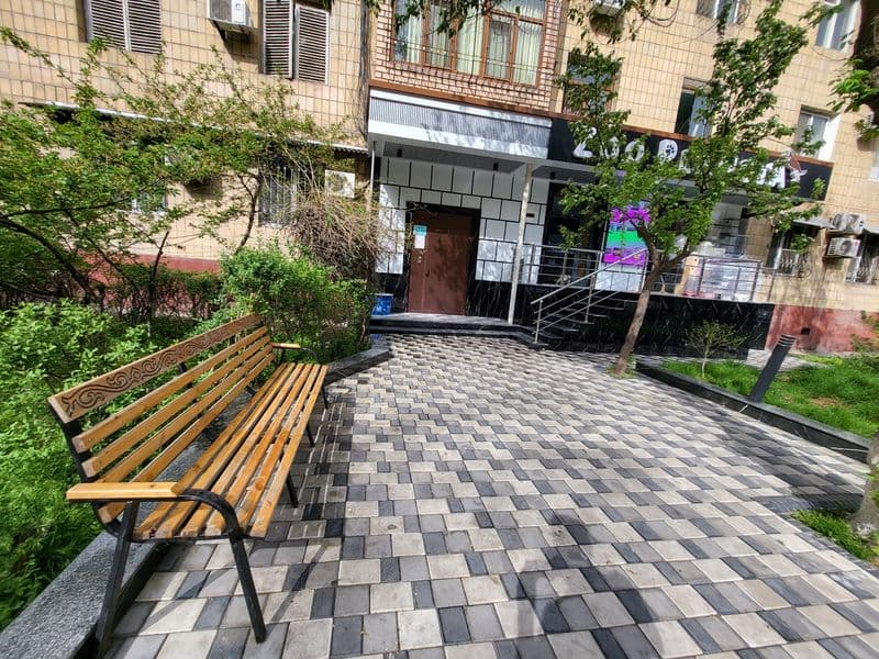 Сдается очень светлая  2-комнатная квартира со свежим ремонт