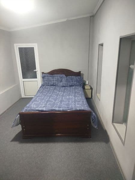 Задаётся своя двух комнатная квартира на участке.<br />
 Вхо — фото 3