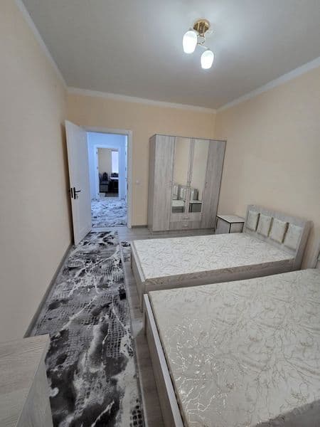 Квартира сдаётся впервые, на долгий срок.<br />
Третью комна — фото 5