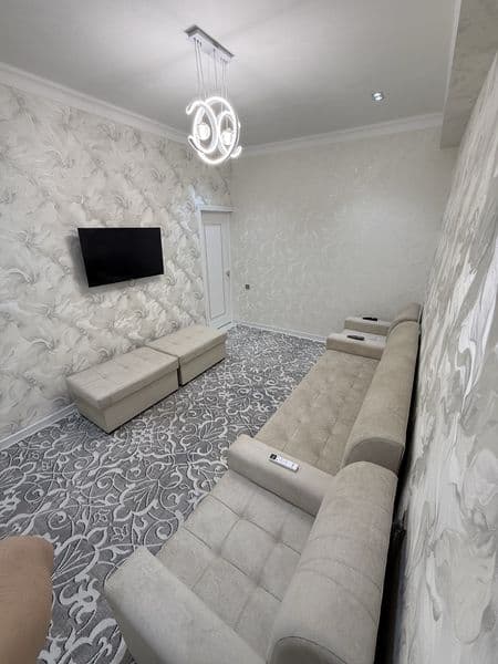 Bez Makler O'zimni Uyim Oylaga Beriladi<br />
1 Xona 40 kv B