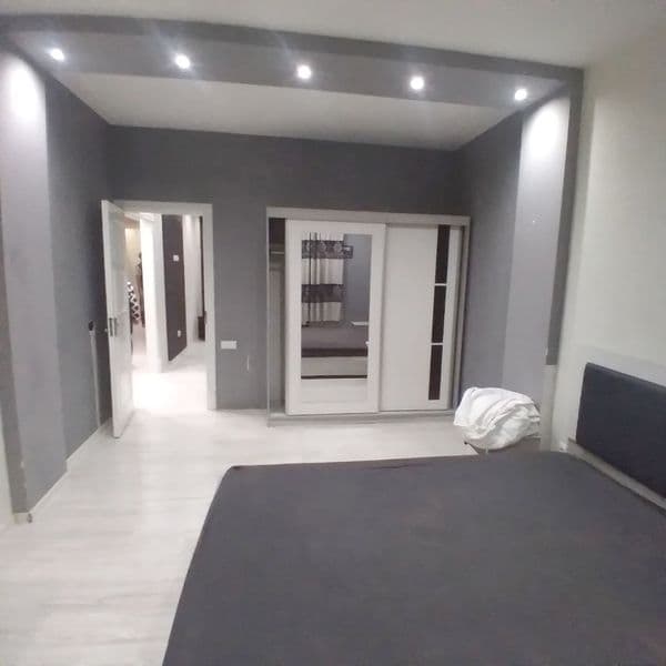 2хона 3 килинган 3-етажда 4 етажли дом. <br />
Расмдаги хола — фото 2