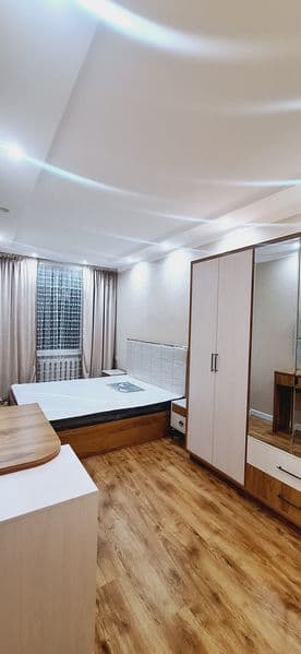 Сдаётся просторная трёхкомнатная квартира на Ганге. Светлая,