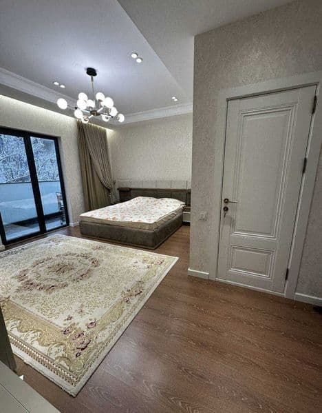 Комнат: 2<br />
• Этаж: 4<br />
• Этажность: 9<br />
• Площа — фото 3