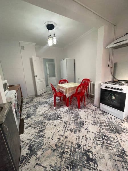 Шайхантахурский район <br />
Улица Самарканд дарвоза<br />
К