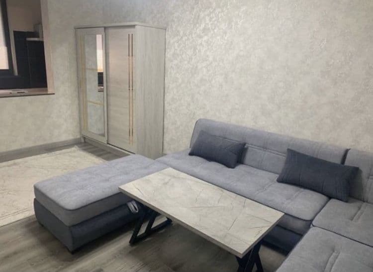 2 ta qiz kerak<br />
Hamma sharoitlar mavjud. <br />
Evro re