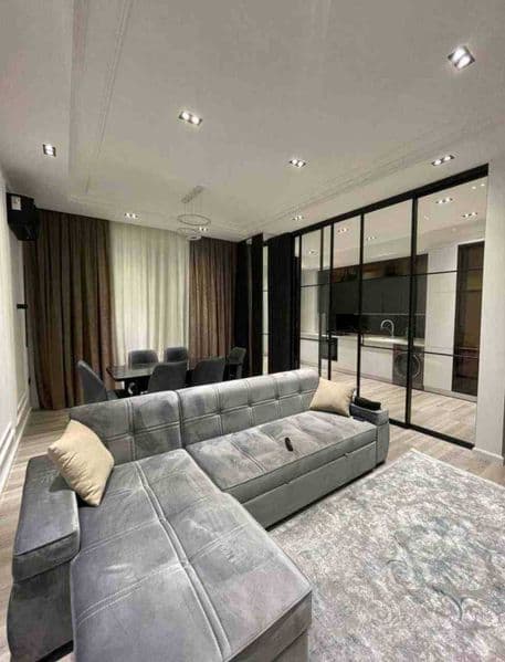 Сдаётся квартира в новостройке <br />
Ориентир -Узбекфильм р