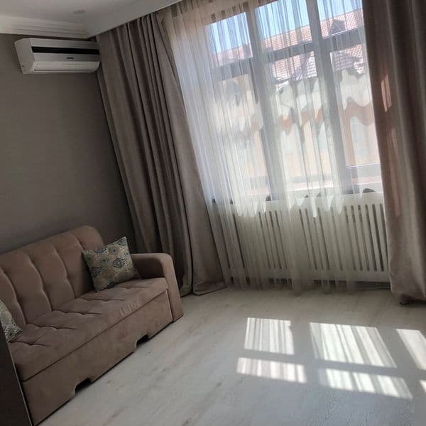 Ул Садыка Азимова <br />
<br />
Японское посольство <br />
< — фото 5