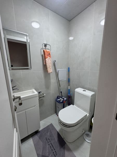 Сдаётся своя 2 комнатная квартира с новым ремонтом. Новостро — фото 5