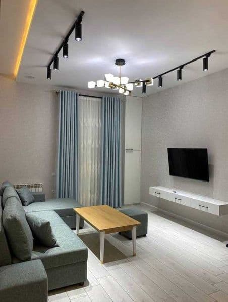 СРОЧНО СДАЕТСЯ<br />
<br />
Район: Мирзо-Улугбекский<br />
А