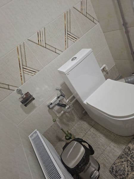 Chilonzor tumanida joylashgan 2-xonali kvartira ijaraga beri — фото 4