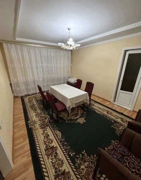 Аренда<br />
Метро беруний<br />
2 хонали уй<br />
4 этаж<br