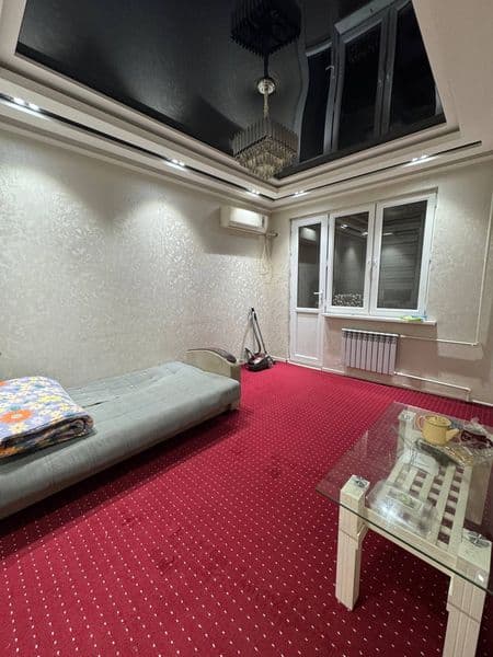 Uyda Hazyayka yoq Faqat qizlar turadi <br />
Toza Oʻqiydigan